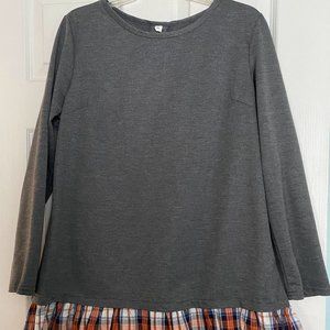 Gray/Plaid top